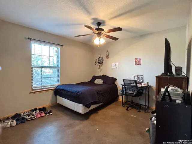 $280,000 | 128 Dunning Street, Gonzales, TX 78629