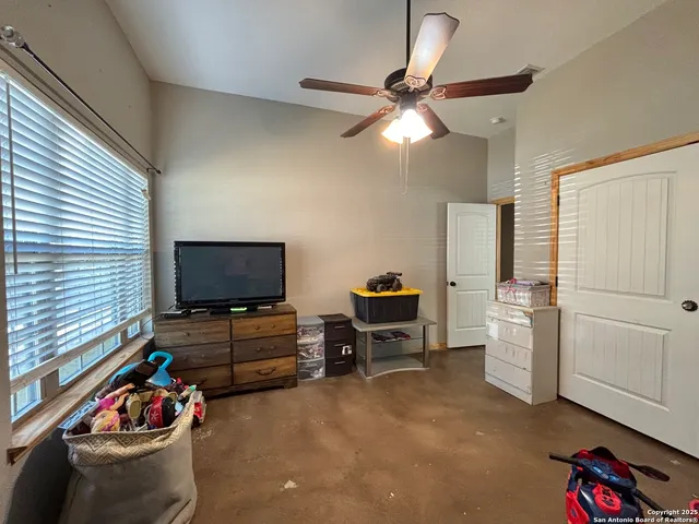 $280,000 | 128 Dunning Street, Gonzales, TX 78629