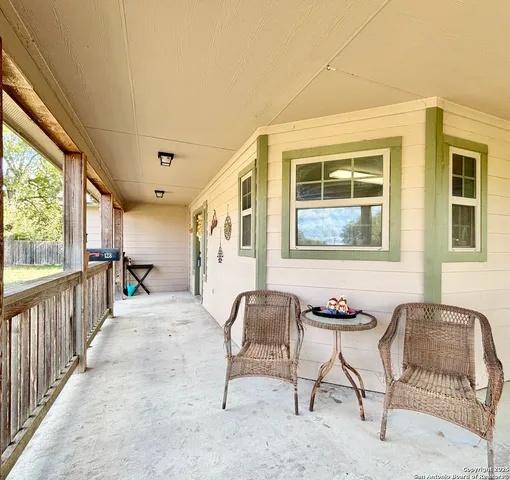 $280,000 | 128 Dunning Street, Gonzales, TX 78629