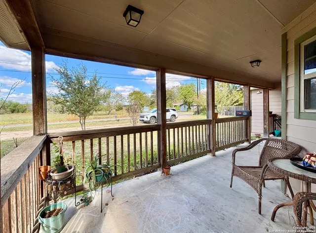 $280,000 | 128 Dunning Street, Gonzales, TX 78629