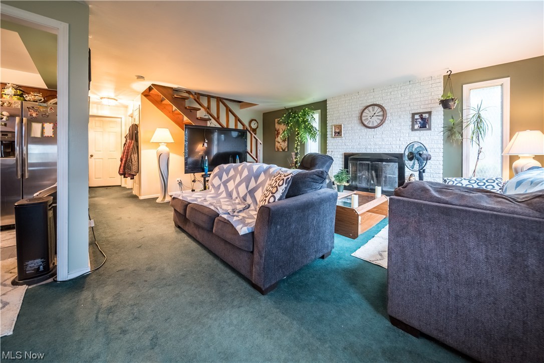959 Griggy Road Mogadore, OH 44260 - Photo 4 of 16