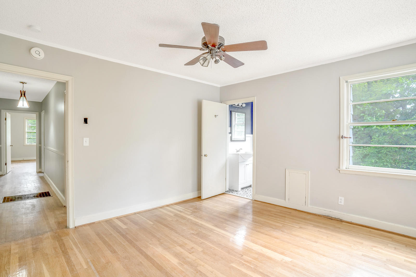 2919 Ozark Road Chattanooga, TN 37415 - Photo 15 of 35 2919-Ozark-MLS-Photos-15