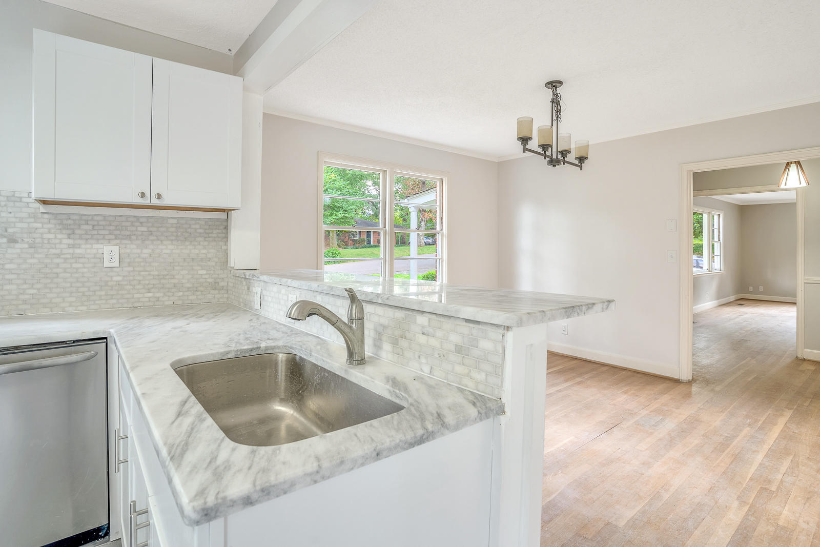 2919 Ozark Road Chattanooga, TN 37415 - Photo 10 of 35 2919-Ozark-MLS-Photos-10