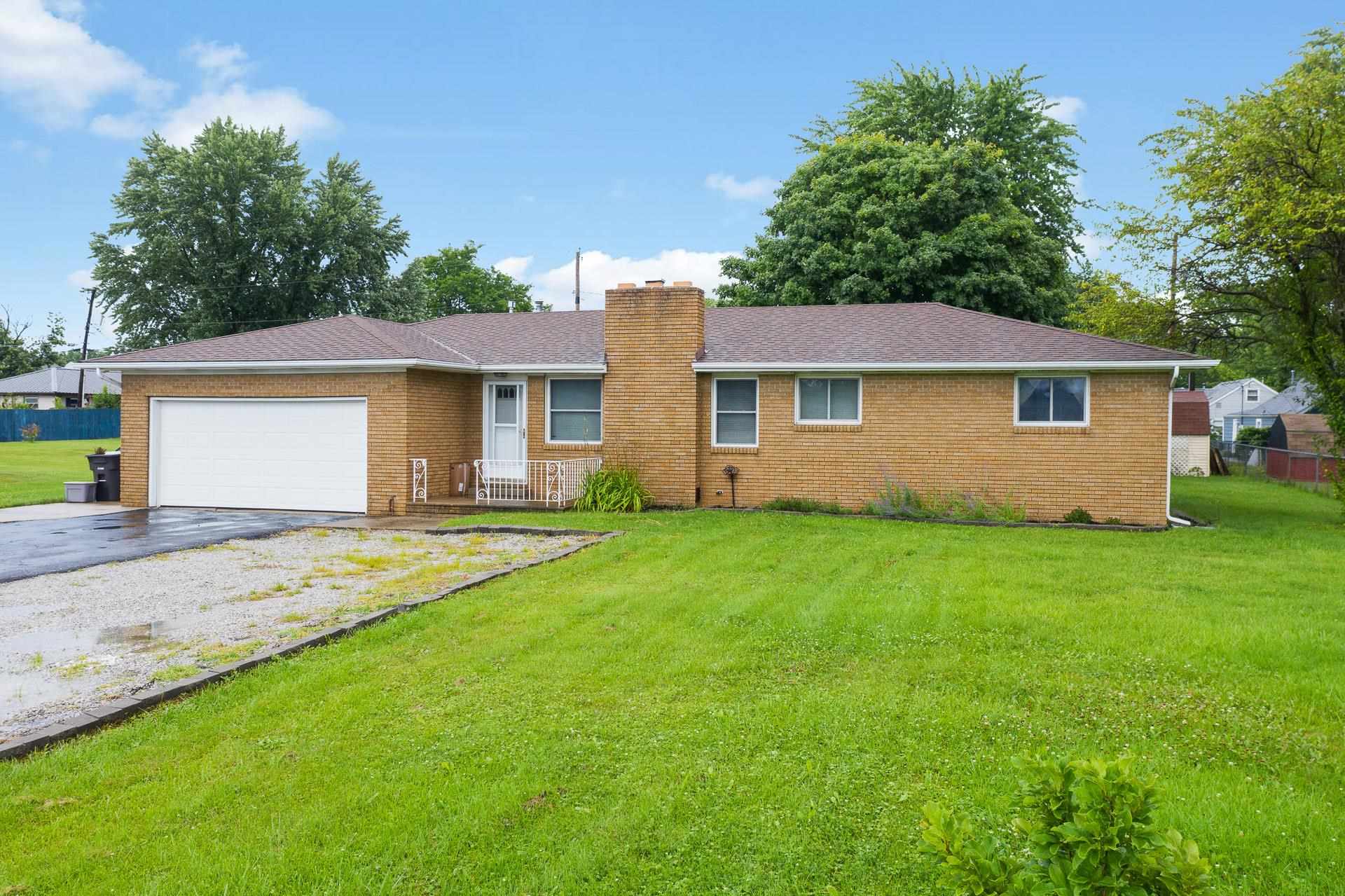 5814 Lahmeyer Road Fort Wayne, IN 46835 - Photo 1 of 29 Gallery Image 1