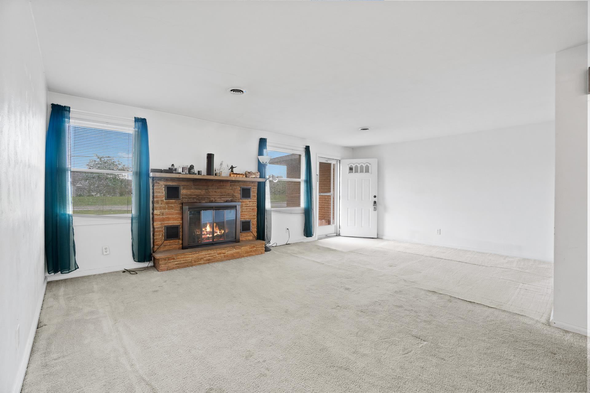 5814 Lahmeyer Road Fort Wayne, IN 46835 - Photo 7 of 29 Gallery Image 7