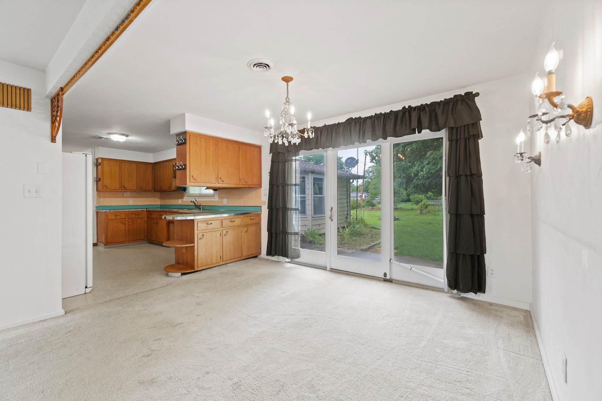 5814 Lahmeyer Road Fort Wayne, IN 46835 - Photo 9 of 29 Gallery Image 9
