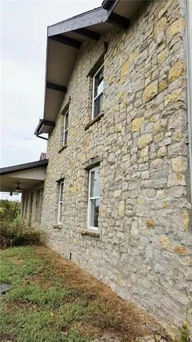 $455,000 | 17718 East 1700th Road, La Cygne, KS 66040