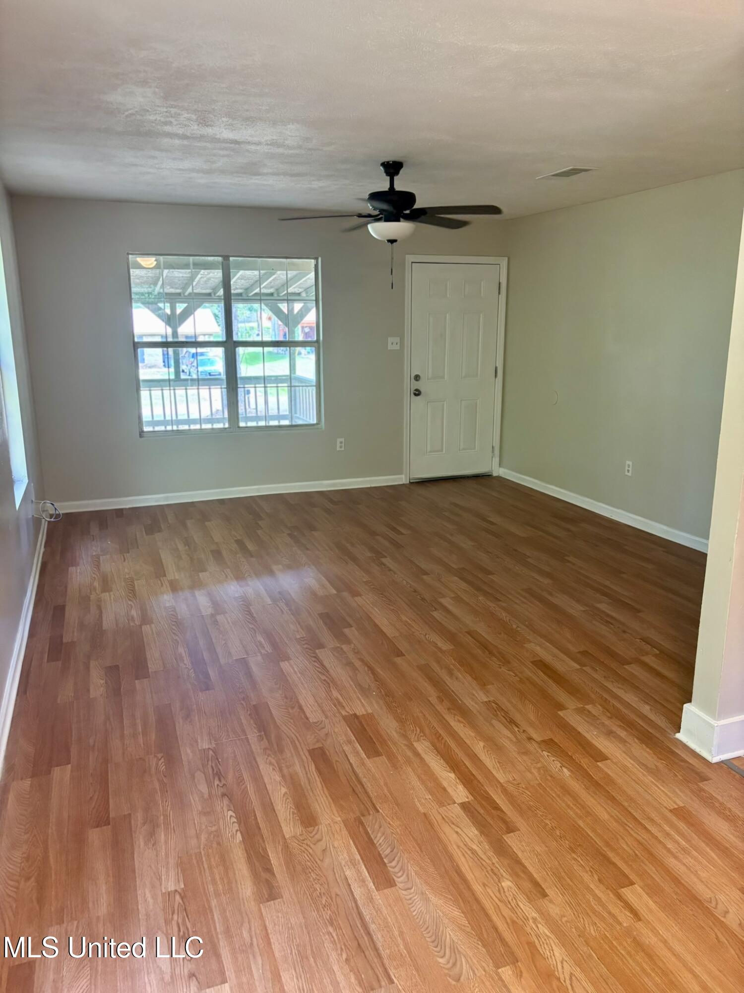 619 West Sunset Drive Brandon, MS 39042 - Photo 6 of 14 IMG_5126