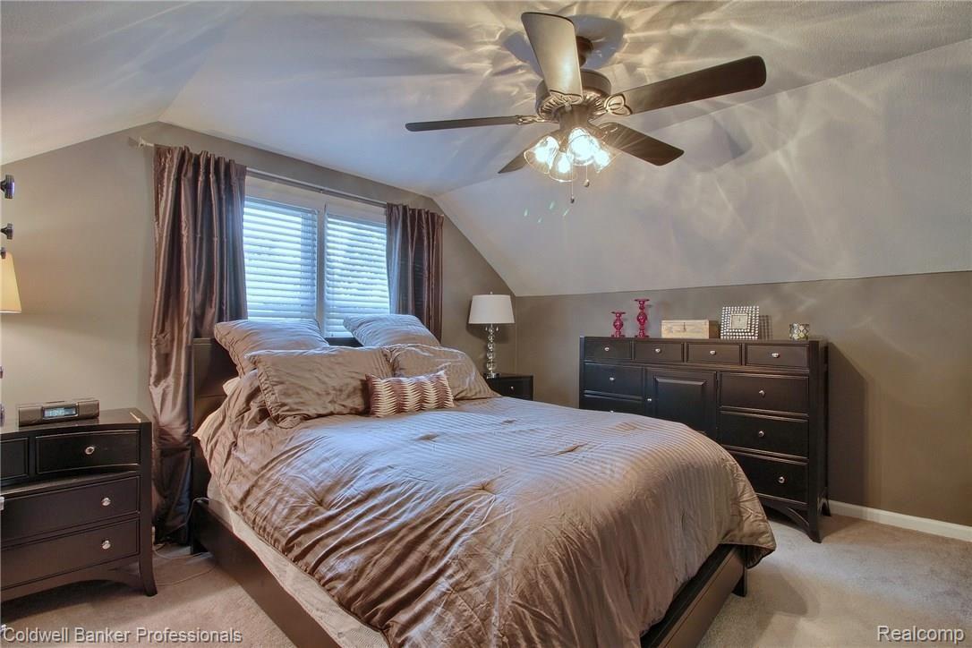 1461 Oakley Road Clawson, MI 48017 - Photo 16 of 32 a (16).jpg