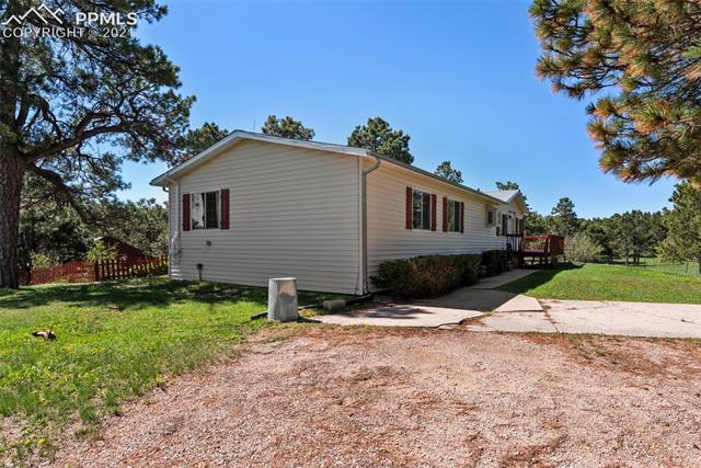 8415 Wildridge Road Colorado Springs, CO 80908 - Photo 41 of 48 Gallery Image 41