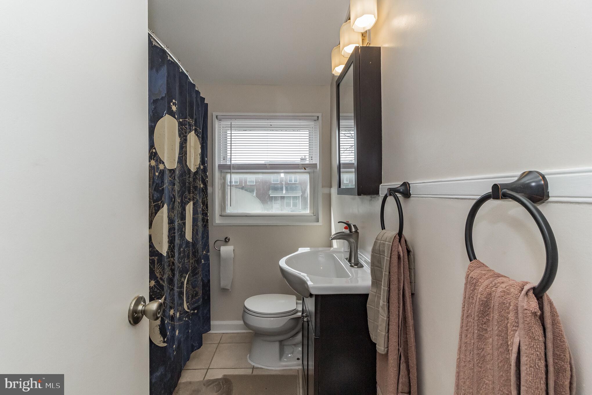 571 Brisbane Road Baltimore, MD 21229 - Photo 19 of 33