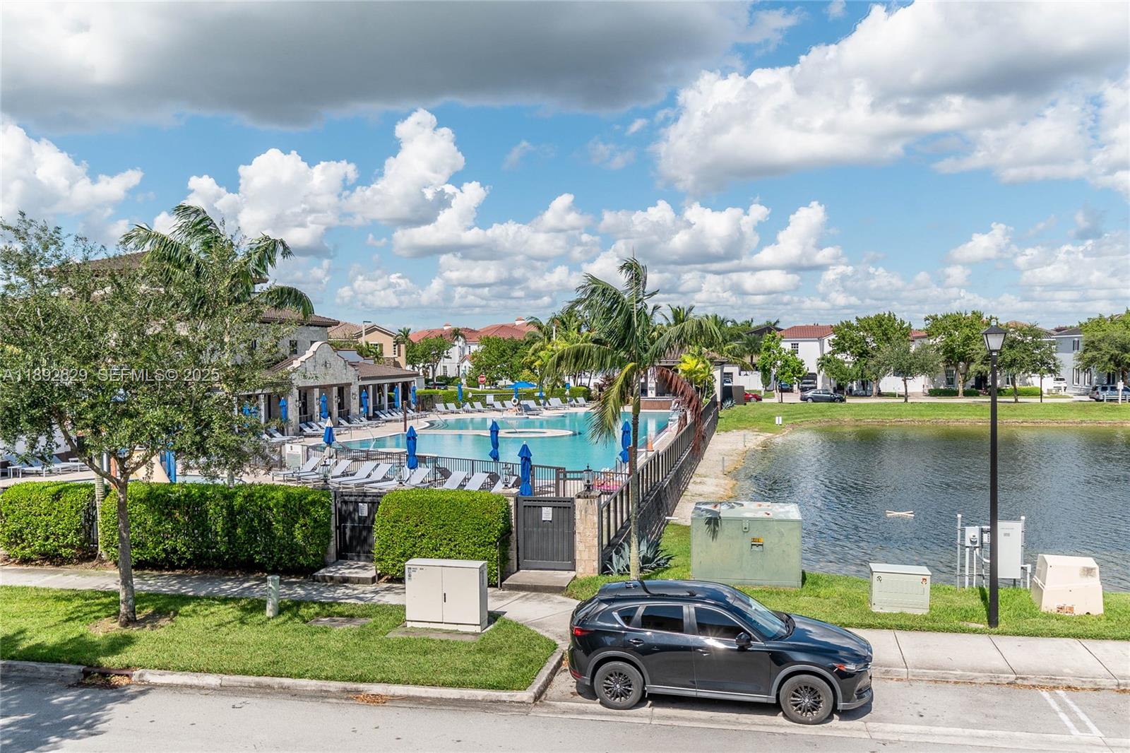 17062 Southwest 95th Terrace Miami, FL 33196 - Photo 19 of 43