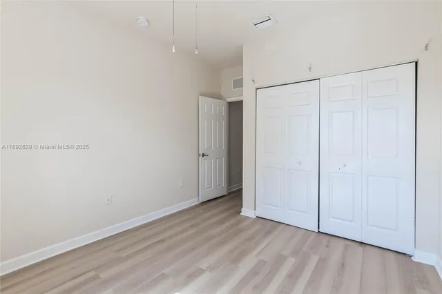 $3,000 | 17062 Southwest 95th Terrace, Miami, FL 33196