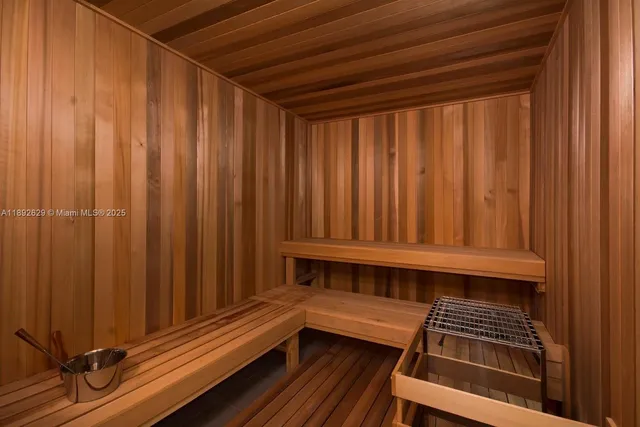 $3,000 | 17062 Southwest 95th Terrace, Miami, FL 33196