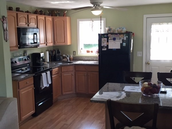 75 Lawrence Street Northborough, MA 01532 - Photo 10 of 35