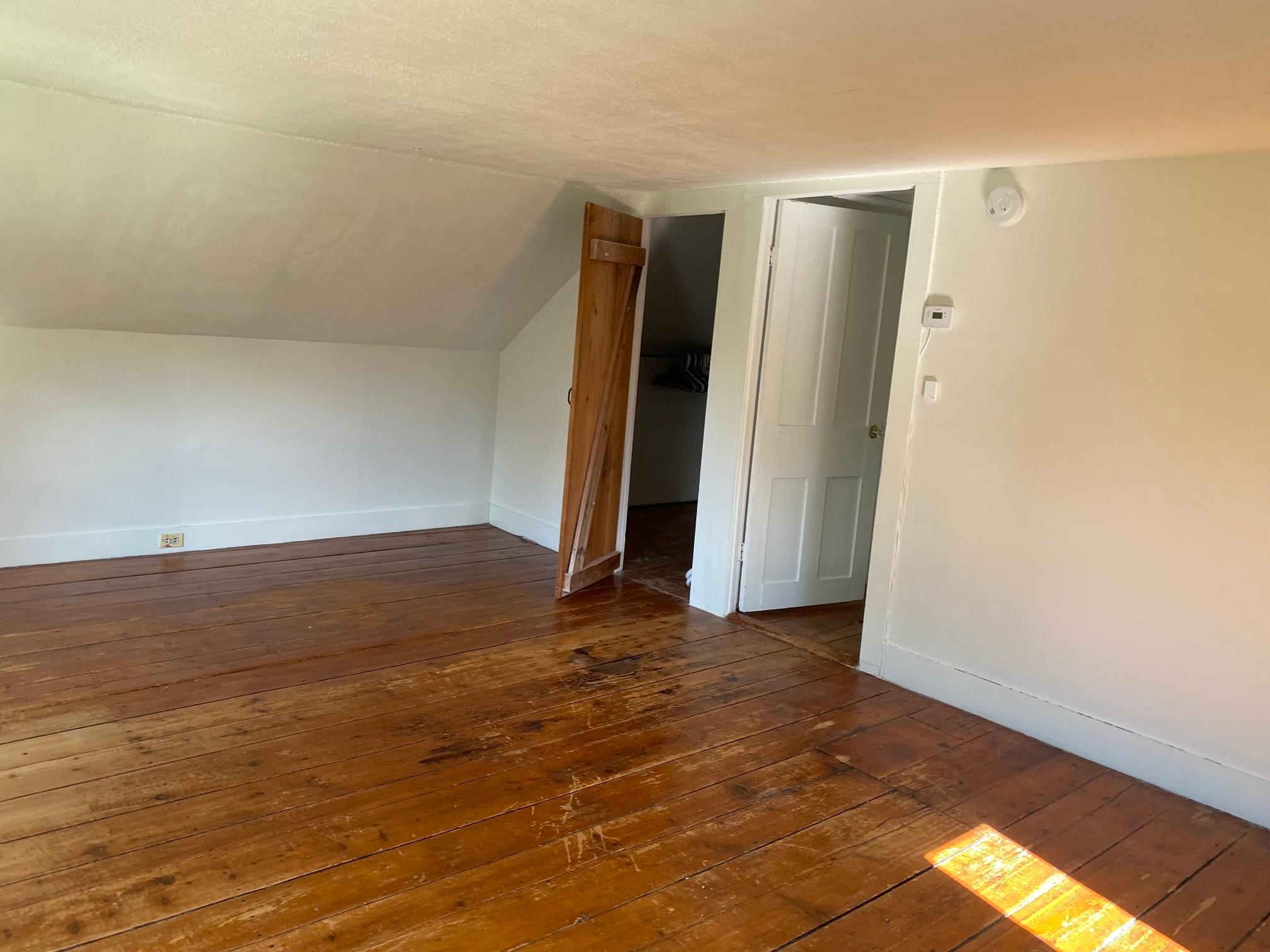 1366 East Road Bennington, VT 05201 - Photo 11 of 24