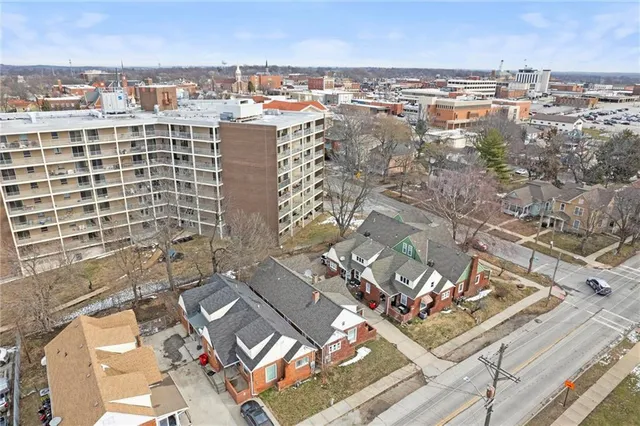 $210,000 | 514 West Walnut Street, Independence, MO 64050