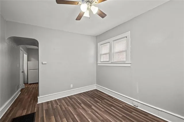 $210,000 | 514 West Walnut Street, Independence, MO 64050