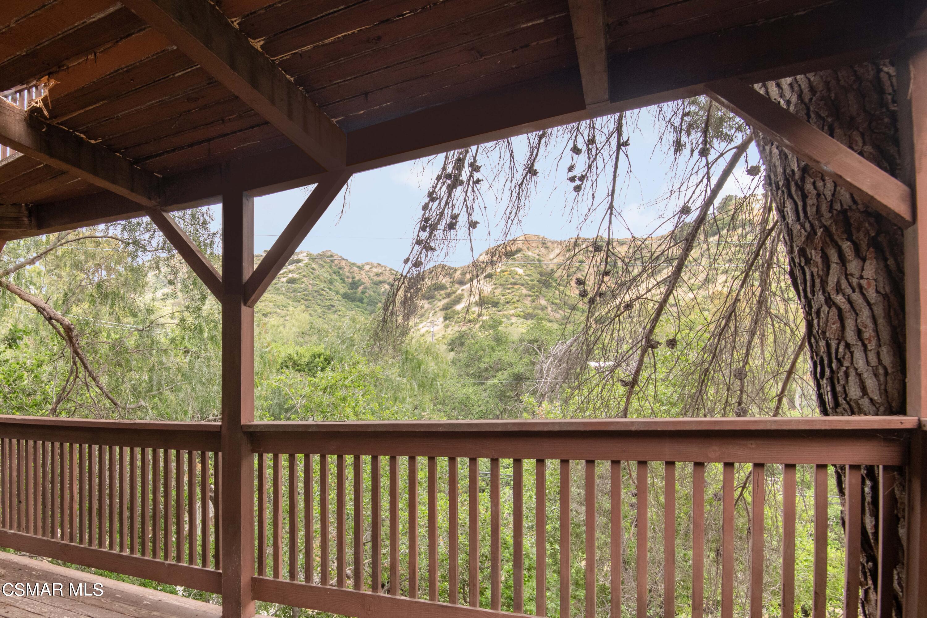 1024 Black Canyon Road Simi Valley, CA 93063 - Photo 14 of 31