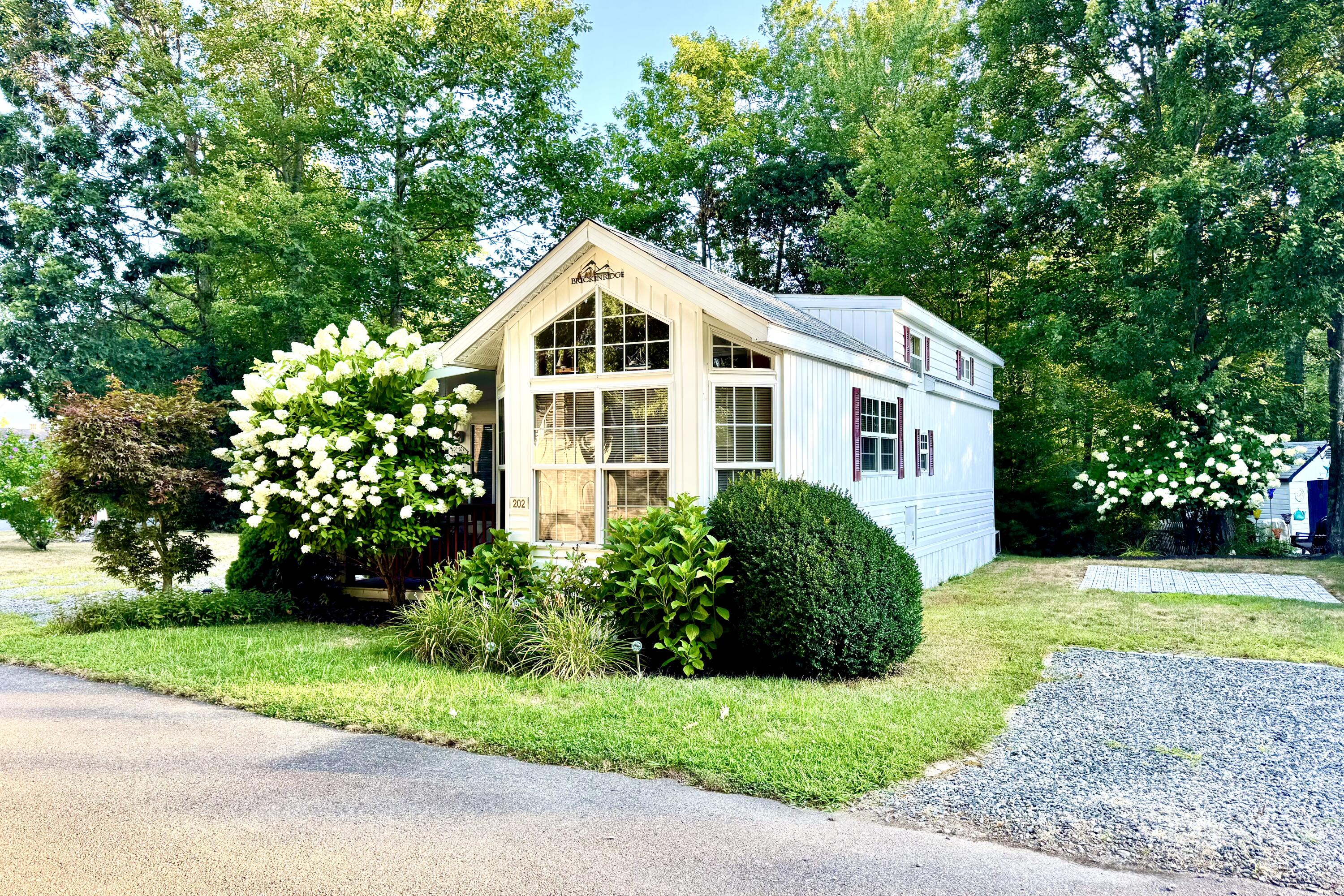 430 Post Road, Unit 202 Wells, ME 04090 - Photo 2 of 34 IMG_3339