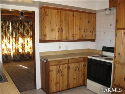 1115 East Navajo Road Tucson, AZ 85719 - Photo 4 of 10