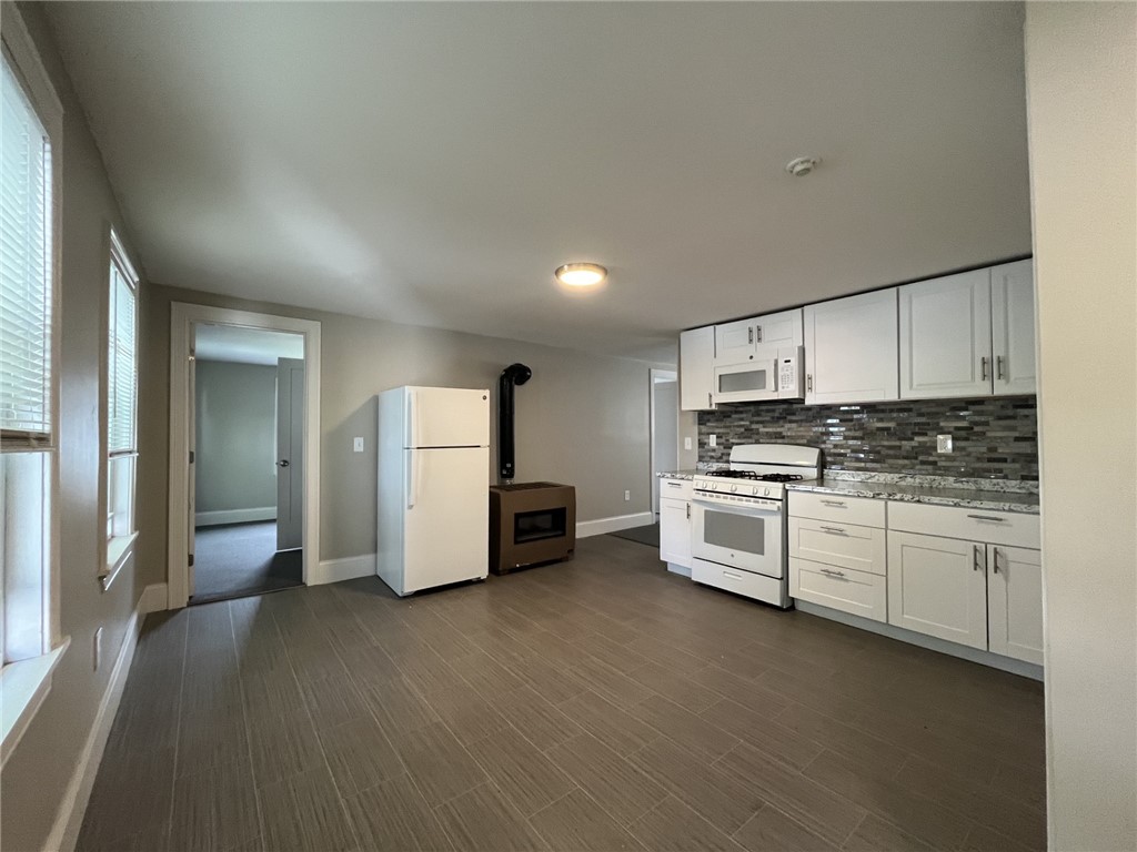217 State Street, Unit 2R Bristol, RI 02809 - Photo 3 of 10
