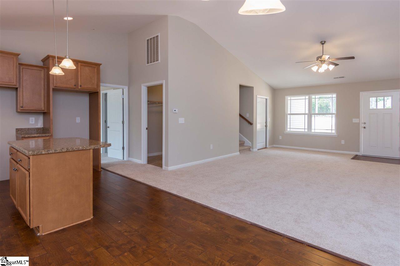 35 Lyman Lake Road Lyman, SC 29365 - Photo 3 of 23