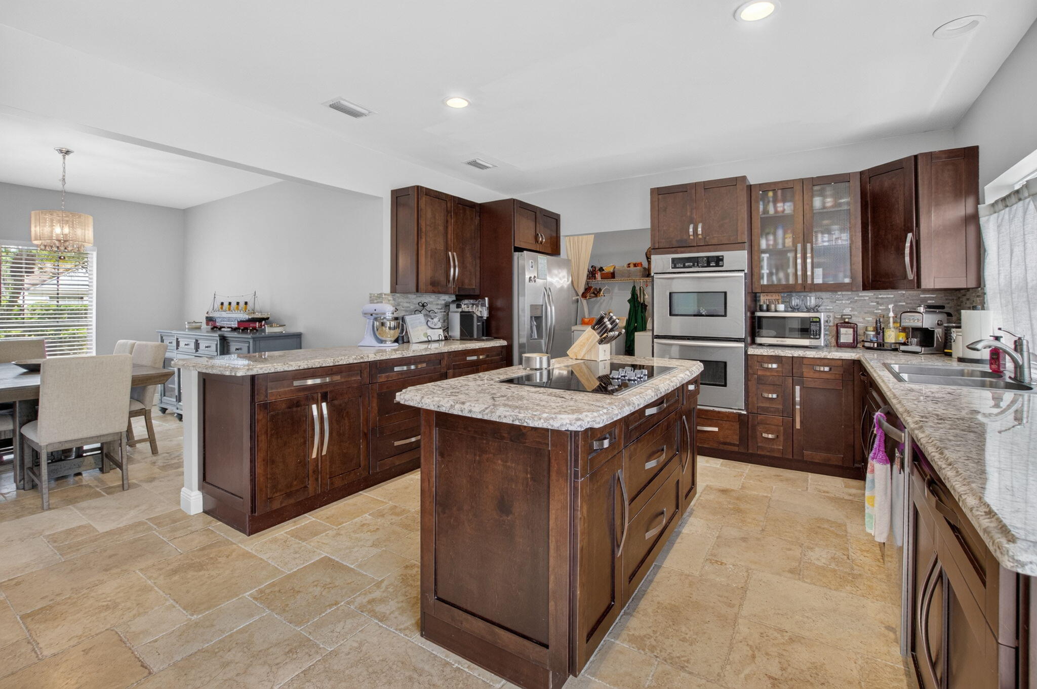 3870 Sabal Lakes Road Delray Beach, FL 33445 - Photo 9 of 58 11-web-or-mls-DSC_1068