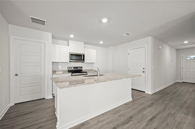 10149 Crystal Lane Tickfaw, LA 70466 - Photo 5 of 12