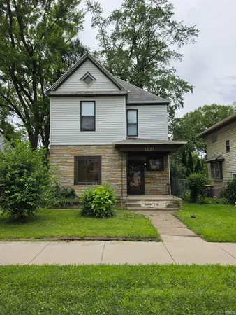 $169,500 | 1231 Park Avenue, Fort Wayne, IN 46807