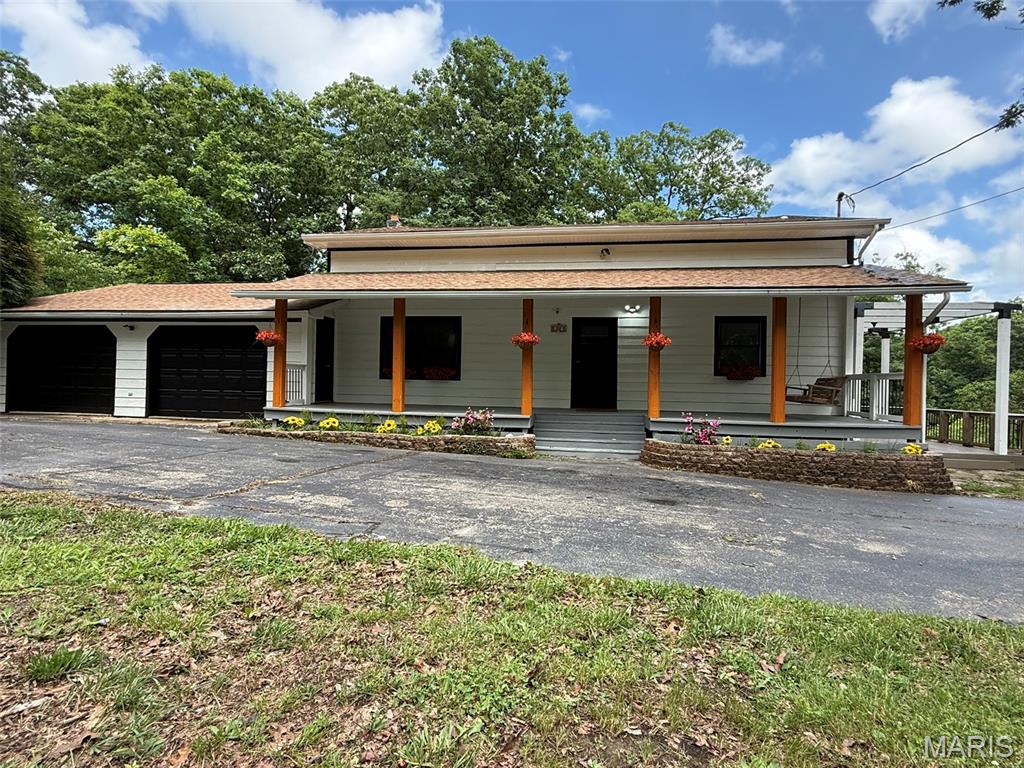 105 Grand Oaks Road Sullivan, MO 63080 - Photo 3 of 44