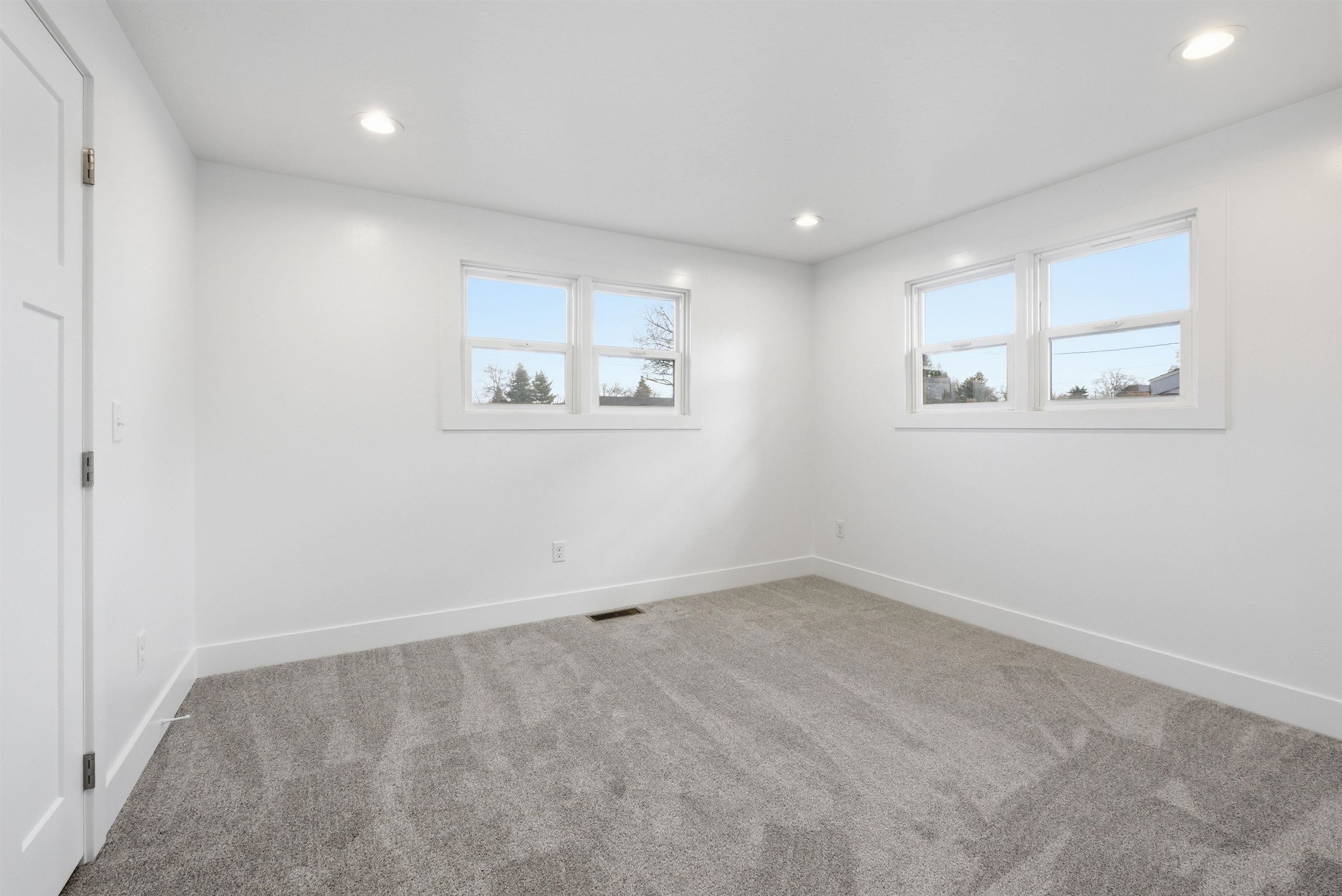 1021 North Willow Road Spokane Valley, WA 99206 - Photo 11 of 33