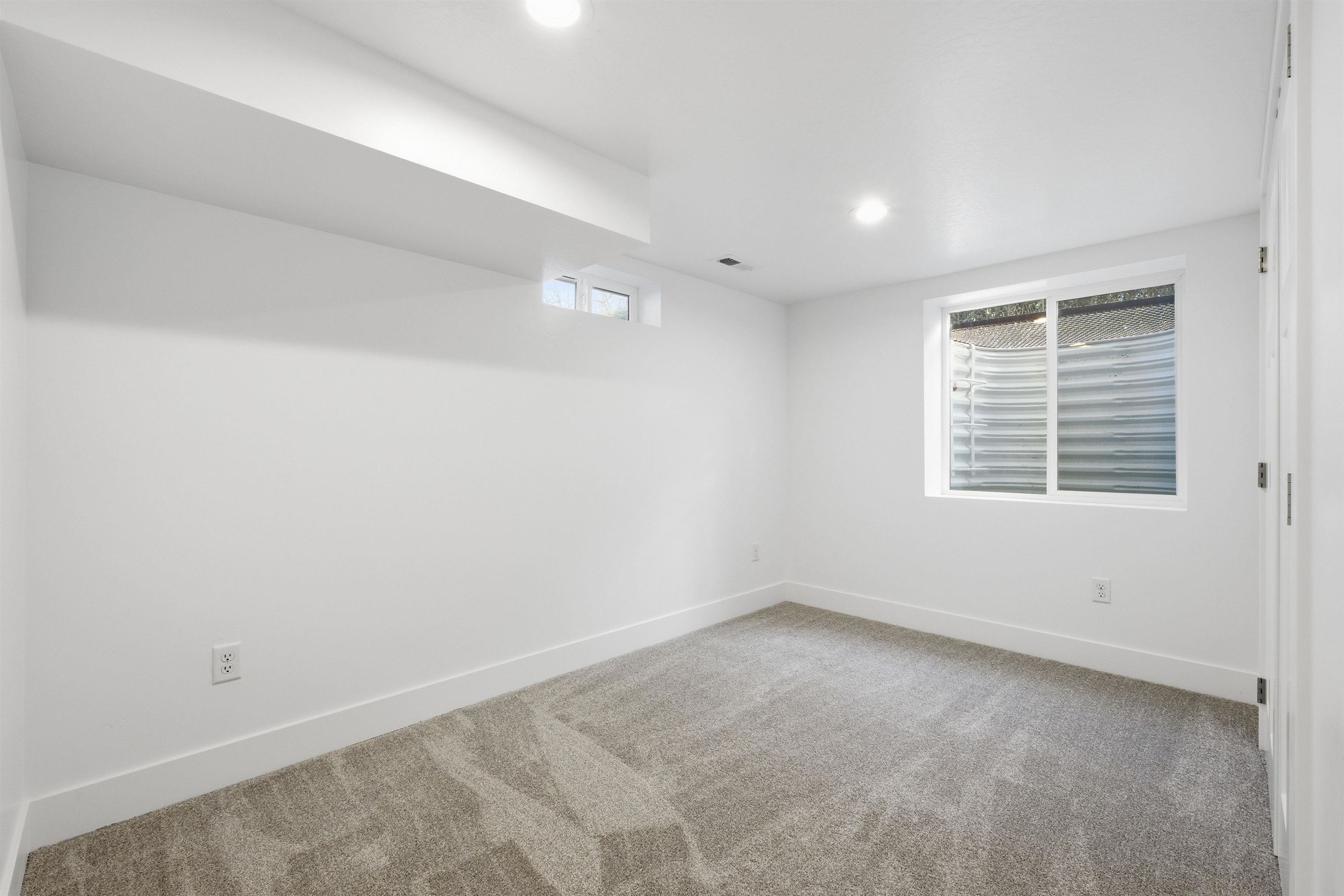 1021 North Willow Road Spokane Valley, WA 99206 - Photo 22 of 33