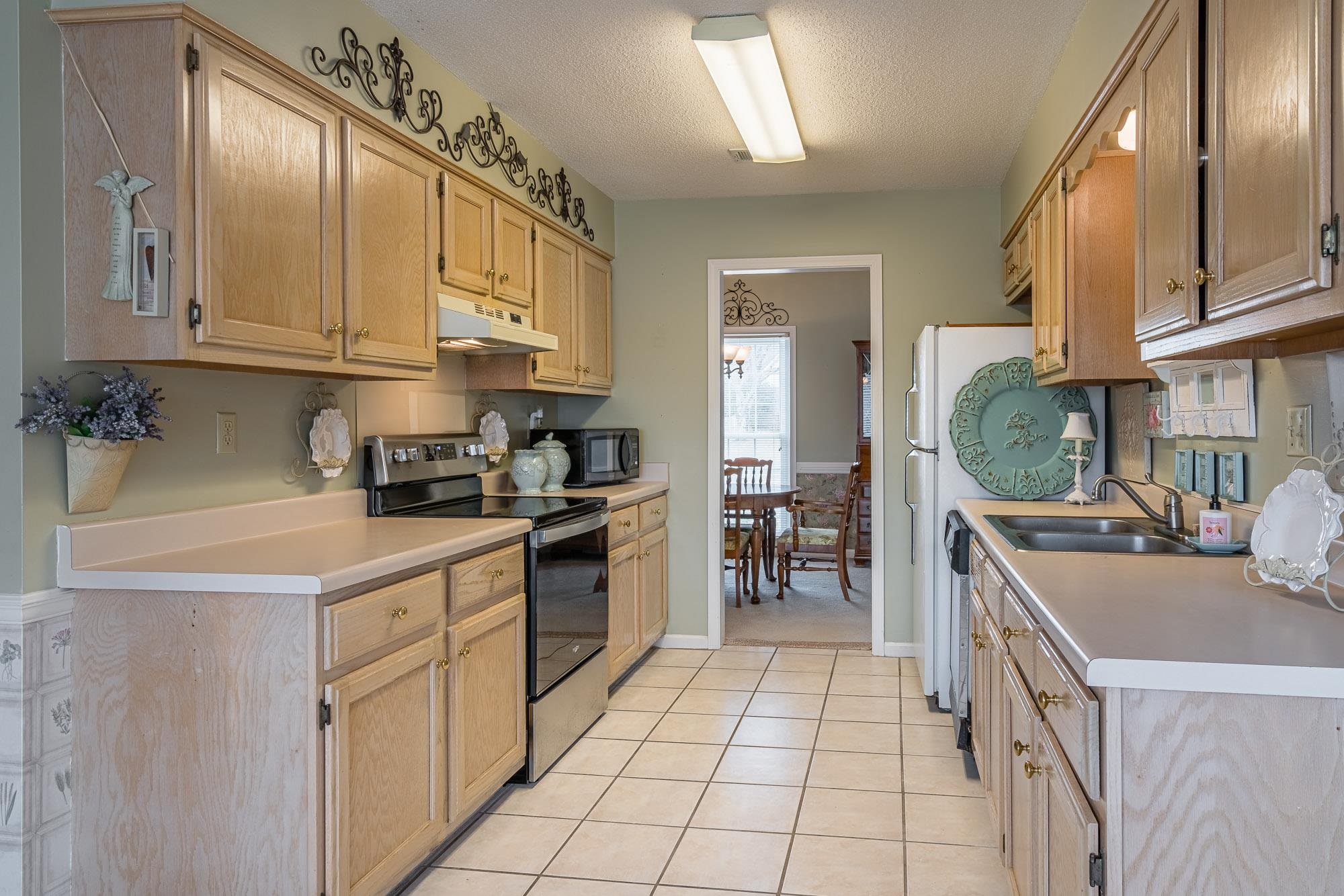 8665 Bazemore Road Memphis, TN 38018 - Photo 4 of 15 Gallery Image 4
