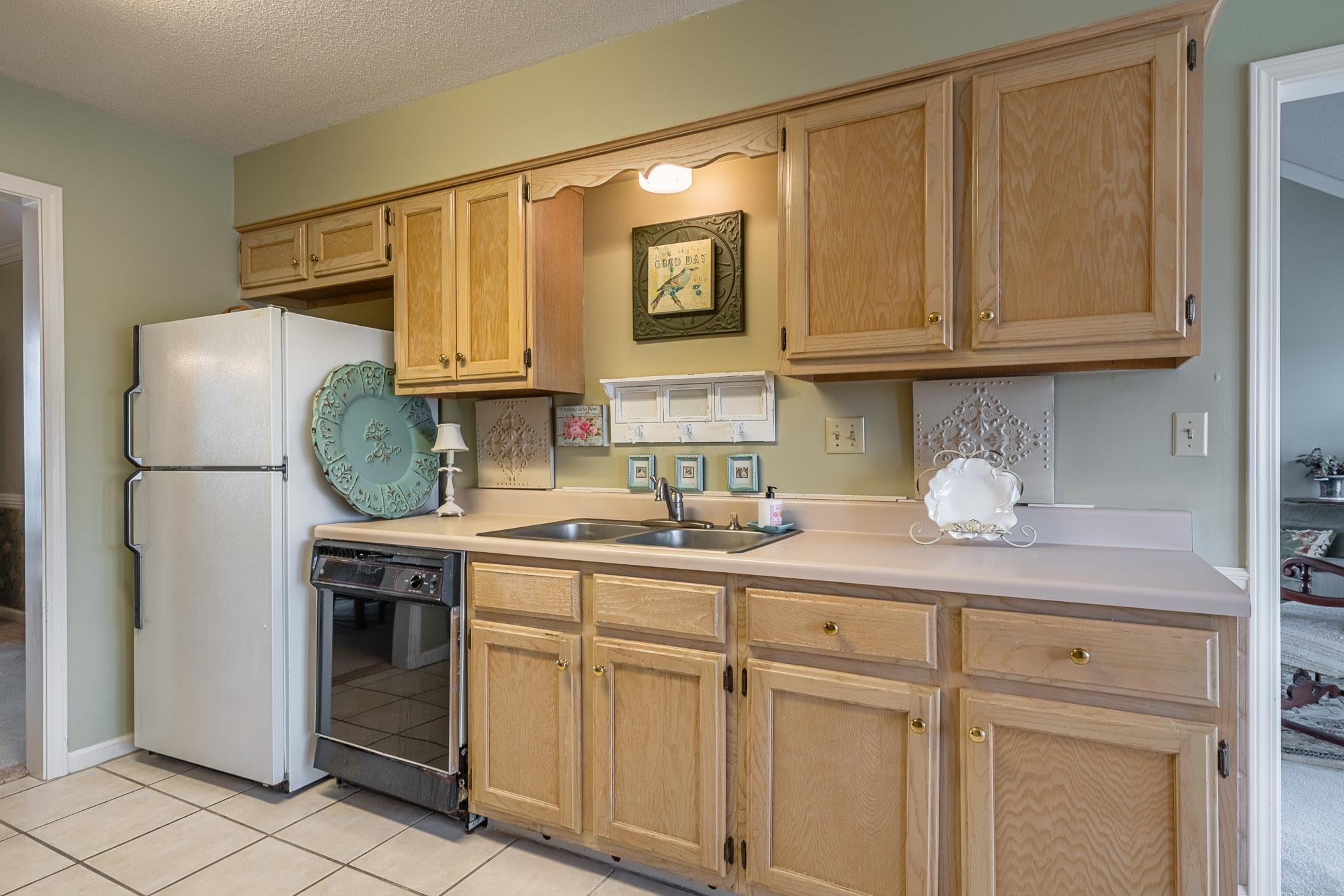8665 Bazemore Road Memphis, TN 38018 - Photo 7 of 15 Gallery Image 7