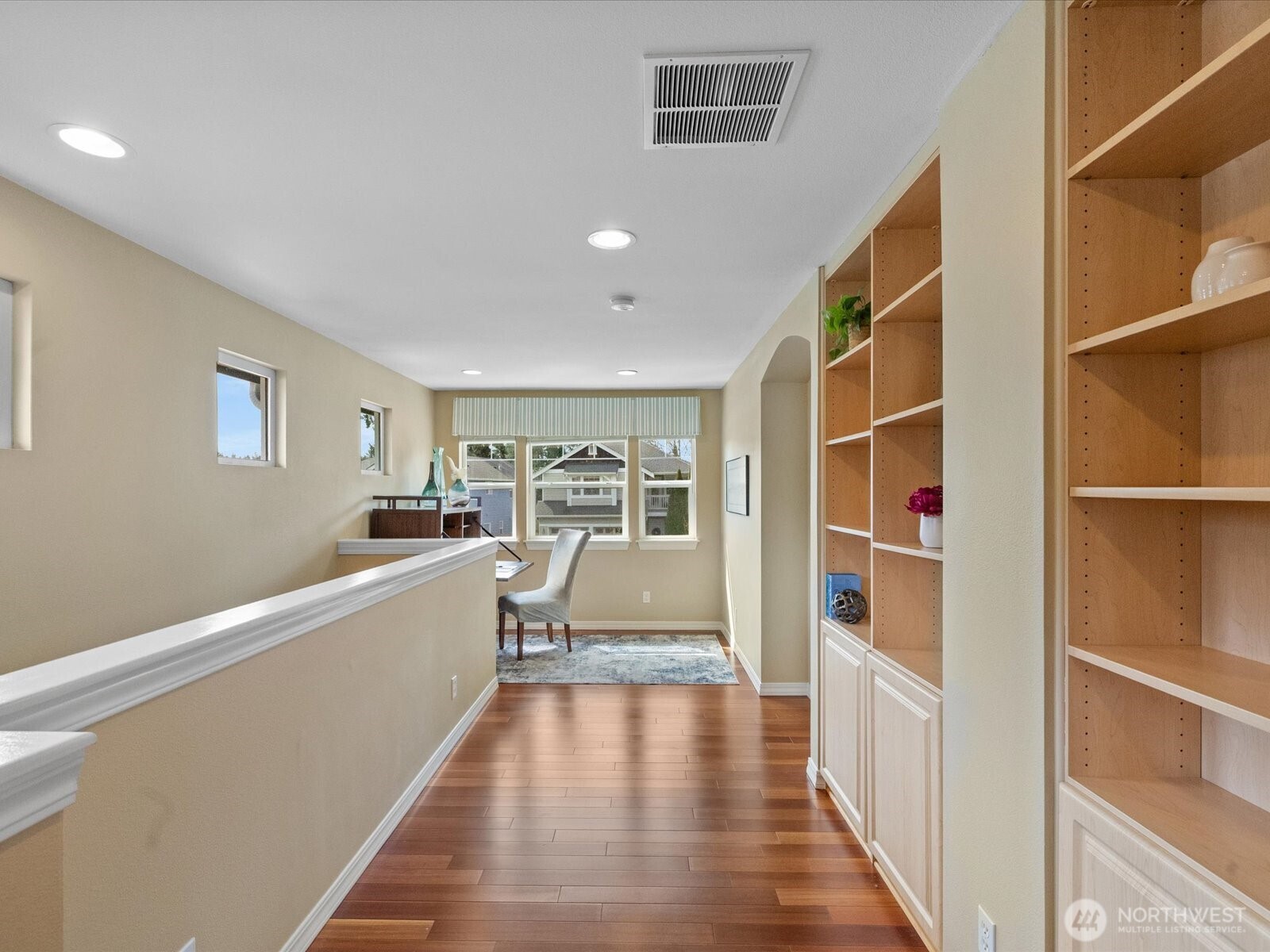 8902 Northeast 178th Street Bothell, WA 98011 - Photo 23 of 40