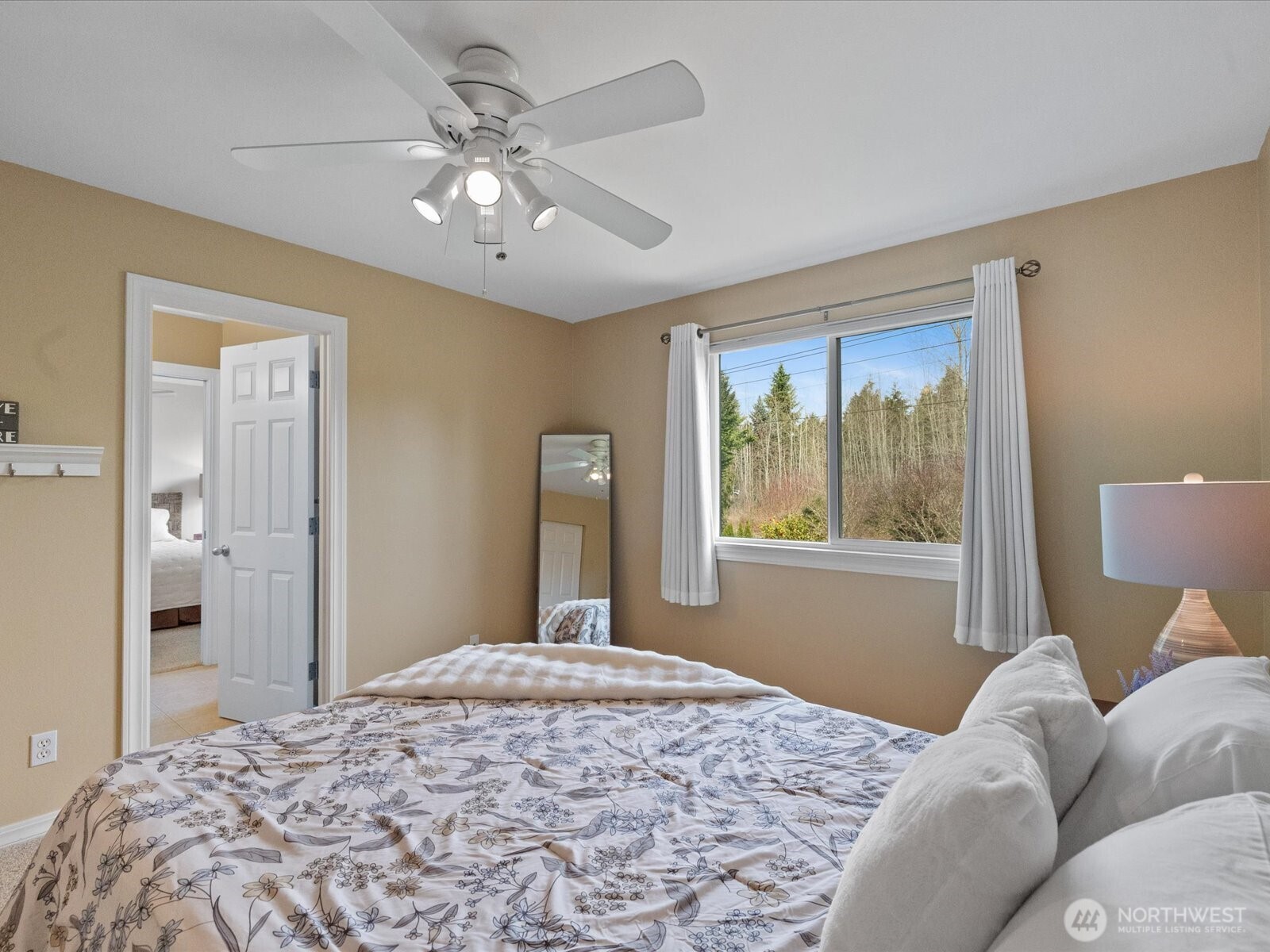 8902 Northeast 178th Street Bothell, WA 98011 - Photo 32 of 40