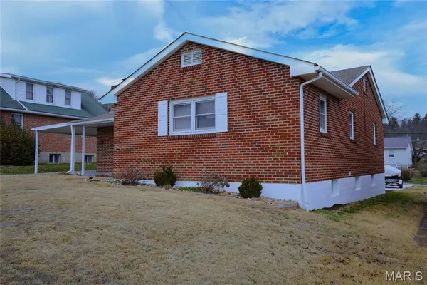 $249,000 | 421 West 9th Street, Hermann, MO 65041