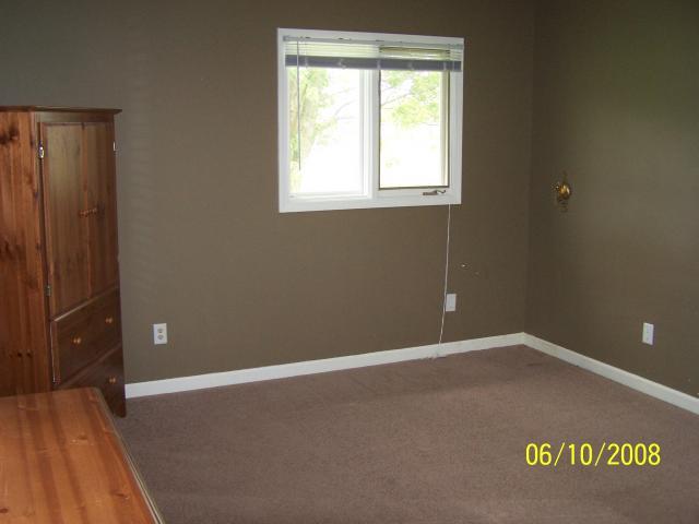 15577 Oak Road Carmel, IN 46033 - Photo 8 of 11 Gallery Image 8