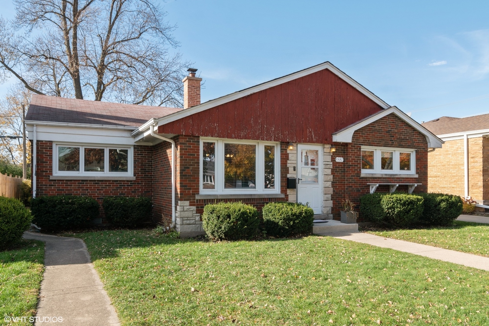 2226 South 8th Avenue North Riverside, IL 60546 - Photo 1 of 12