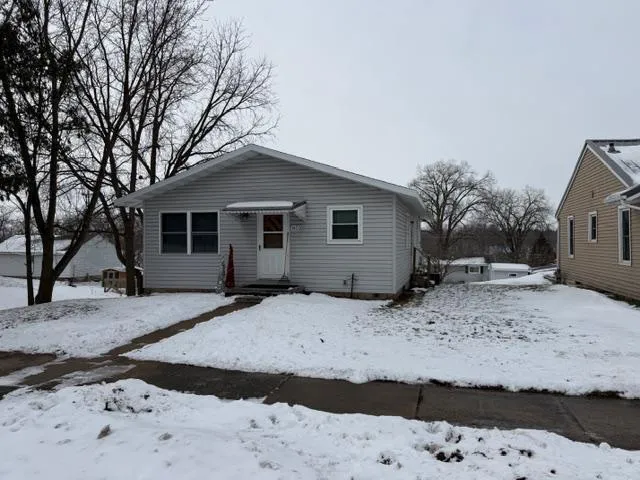 $149,900 | 140 2nd Avenue Southwest, Spring Grove, MN 55974