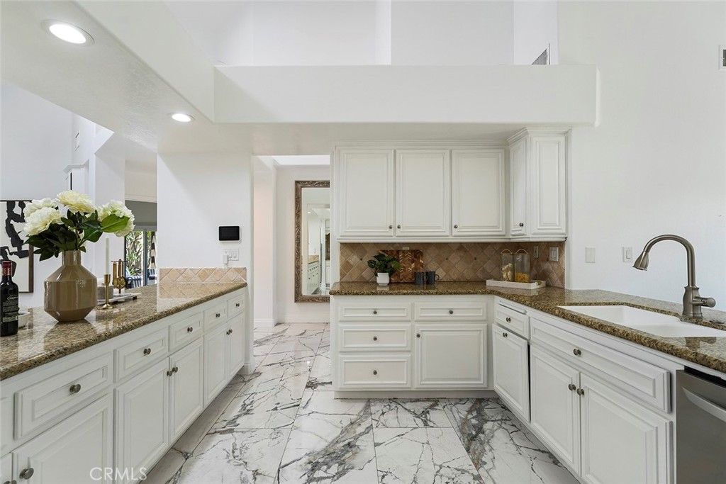 2785 State Street Corona, CA 92881 - Photo 25 of 149