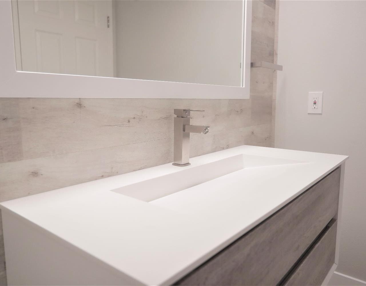 25558 Hemingway Avenue, Unit G Stevenson Ranch, CA 91381 - Photo 9 of 19 Gallery Image 9