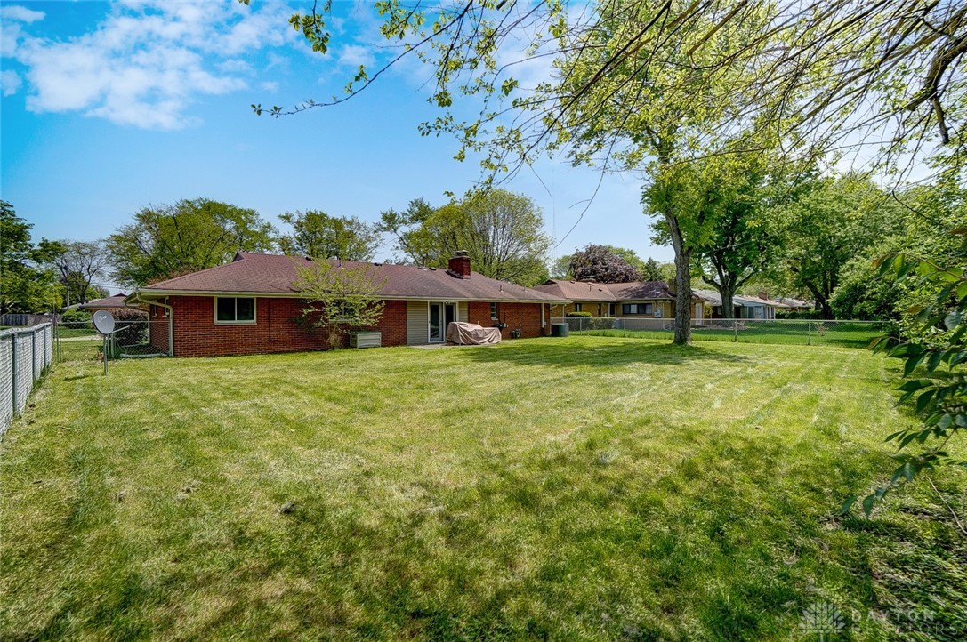 4255 Maxlin Road Kettering, OH 45429 - Photo 30 of 34