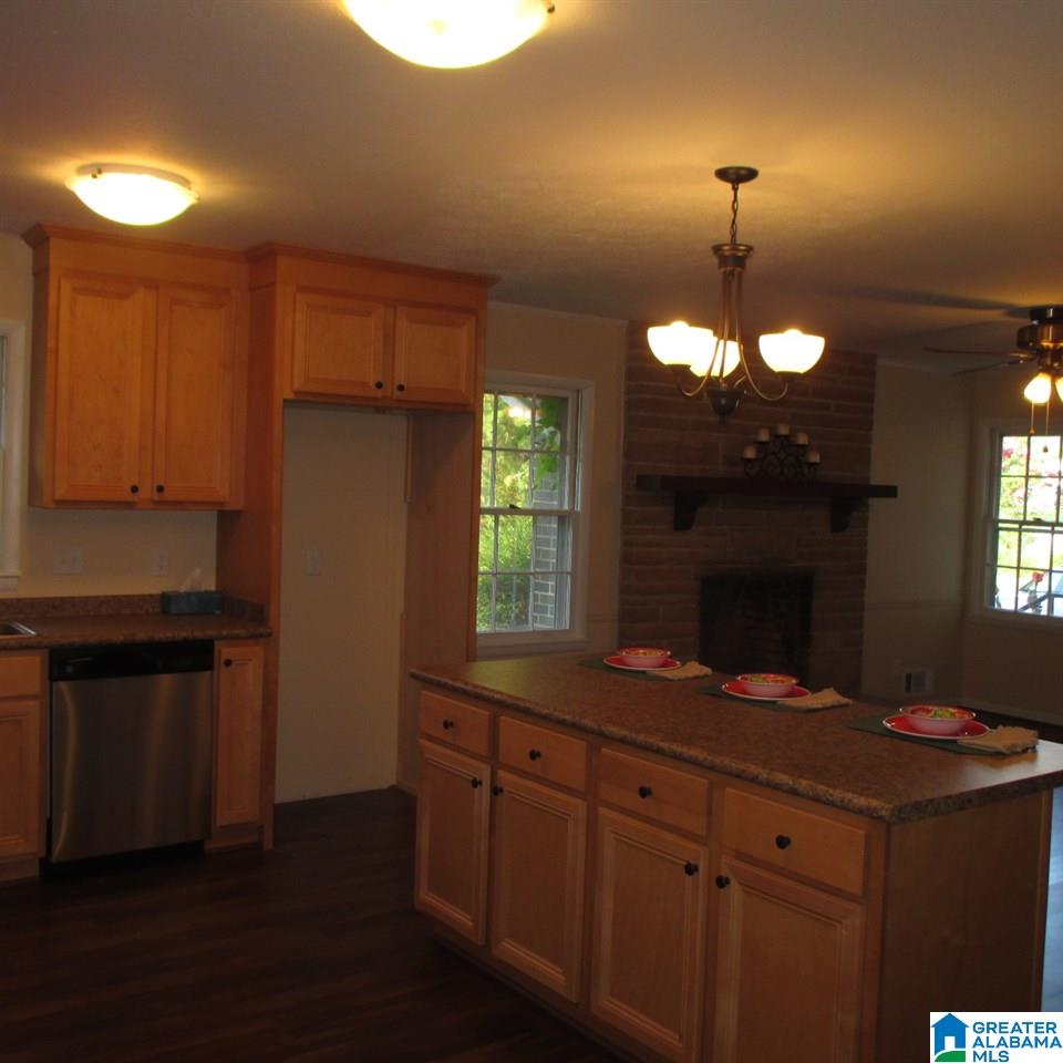 220 20th Street Oneonta, AL 35121 - Photo 10 of 20