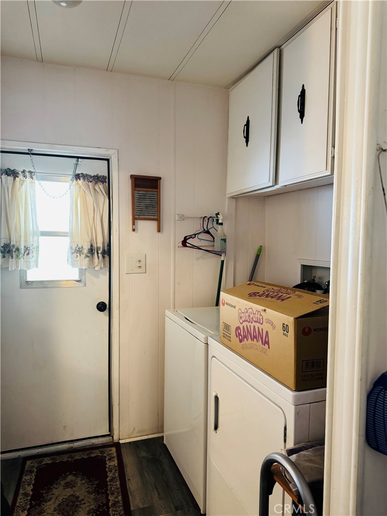 13393 Mariposa Road, Unit 281 Victorville, CA 92395 - Photo 12 of 16 a view of kitchen