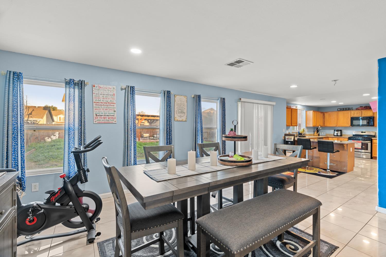 8608 Lott Street Stockton, CA 95212 - Photo 8 of 29