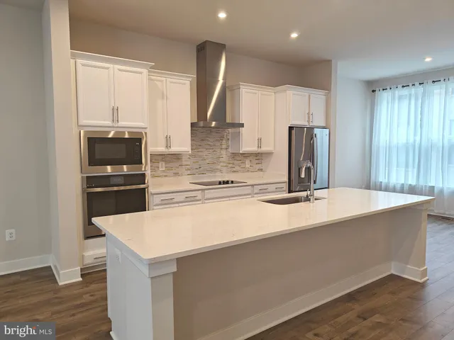 $3,850 | 2393 Liberty Loop, Herndon, VA 20171