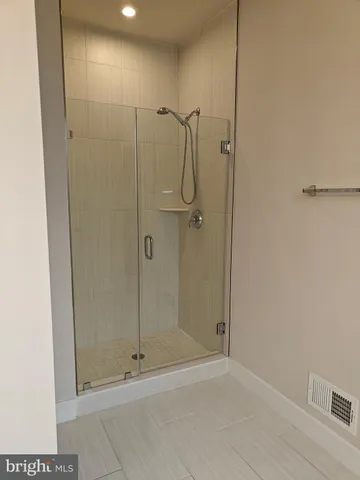 $3,850 | 2393 Liberty Loop, Herndon, VA 20171