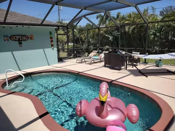 a outdoor space with lots of green space